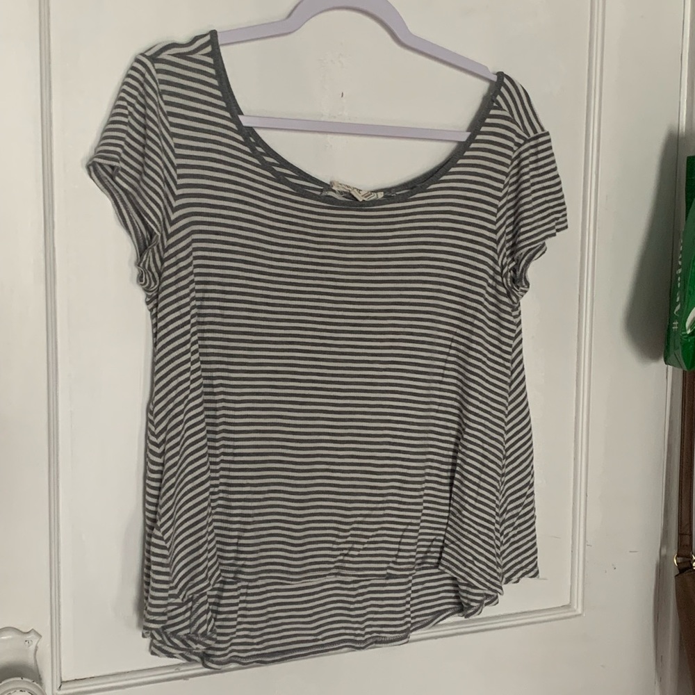 cute flowy top